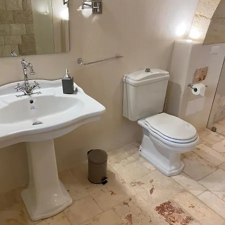 Trulli Tesoro צ'יסטרנינו