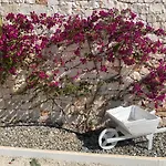 Couette-café Trulli Tesoro 4*