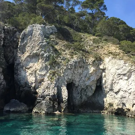 Trulli Tesoro Bed and breakfast