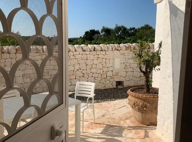 Trulli Tesoro 4* チステルニーノ